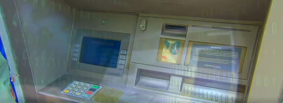 Bende rooft 34 miljoen van creditcards